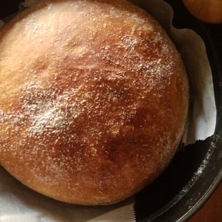 ストウブで焼く捏ねないパン
